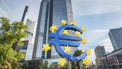 Bce mantiene tassi invariati